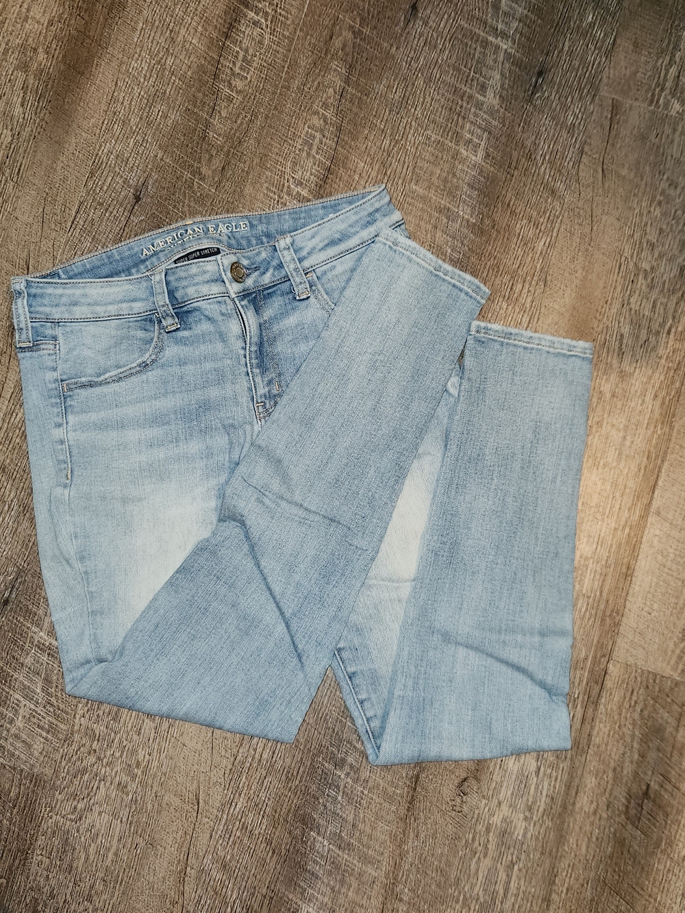 American Eagle Outfitters Light Wash Women's Skinny Jeans